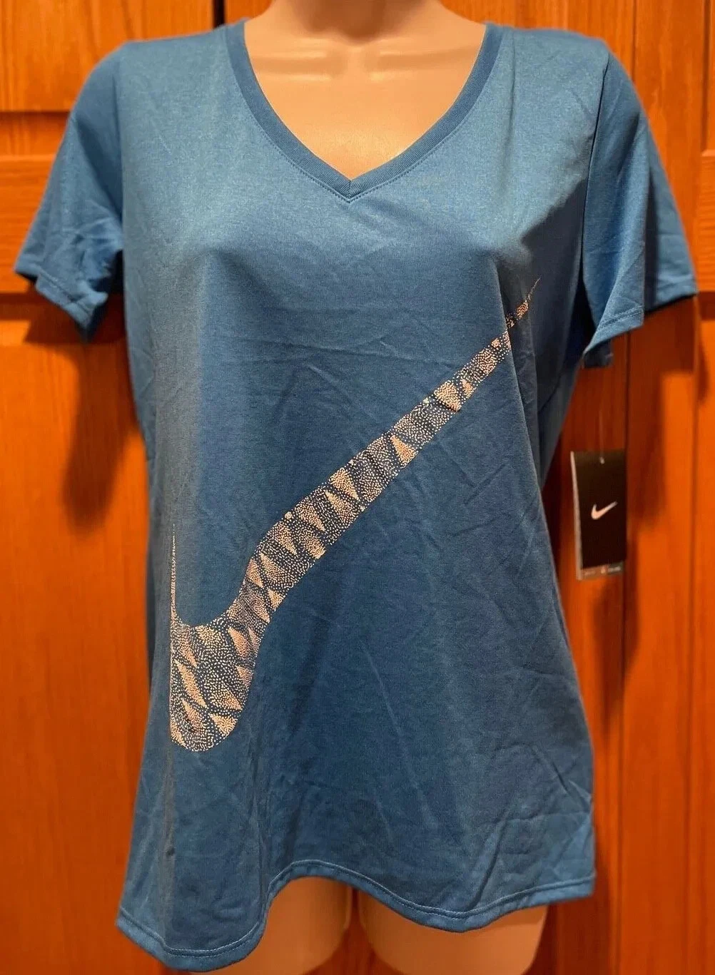 NWT Women's NIKE TEE Legacy Swoosh Print Shirt, Royal Blue #808687-436 (Med)